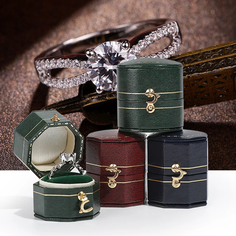 Vintage Portable Mini Ring Box Exquisite Fashion High-end Jewelry Shooting Props Light Luxury Jewelry Box Engagement Ring Box
Vintage Portable Mini Ring Box Exquisite Fashion High-end Jewelry Shooting Props Light Luxury Jewelry Box Engagement Ring Box