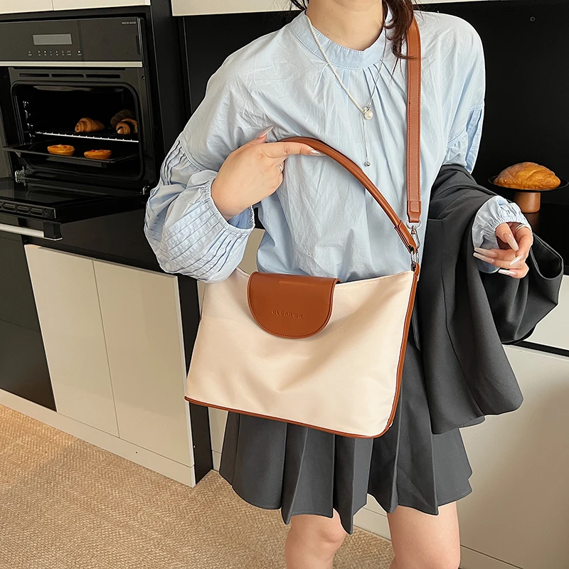 Famous Designer Ladies Tote Bag Genuine Leather Elegant Classic Design Shoulder Strap Luxury Brand Popular
Famous Designer Ladies Tote Bag Genuine Leather Elegant Classic Design Shoulder Strap Luxury Brand Popular