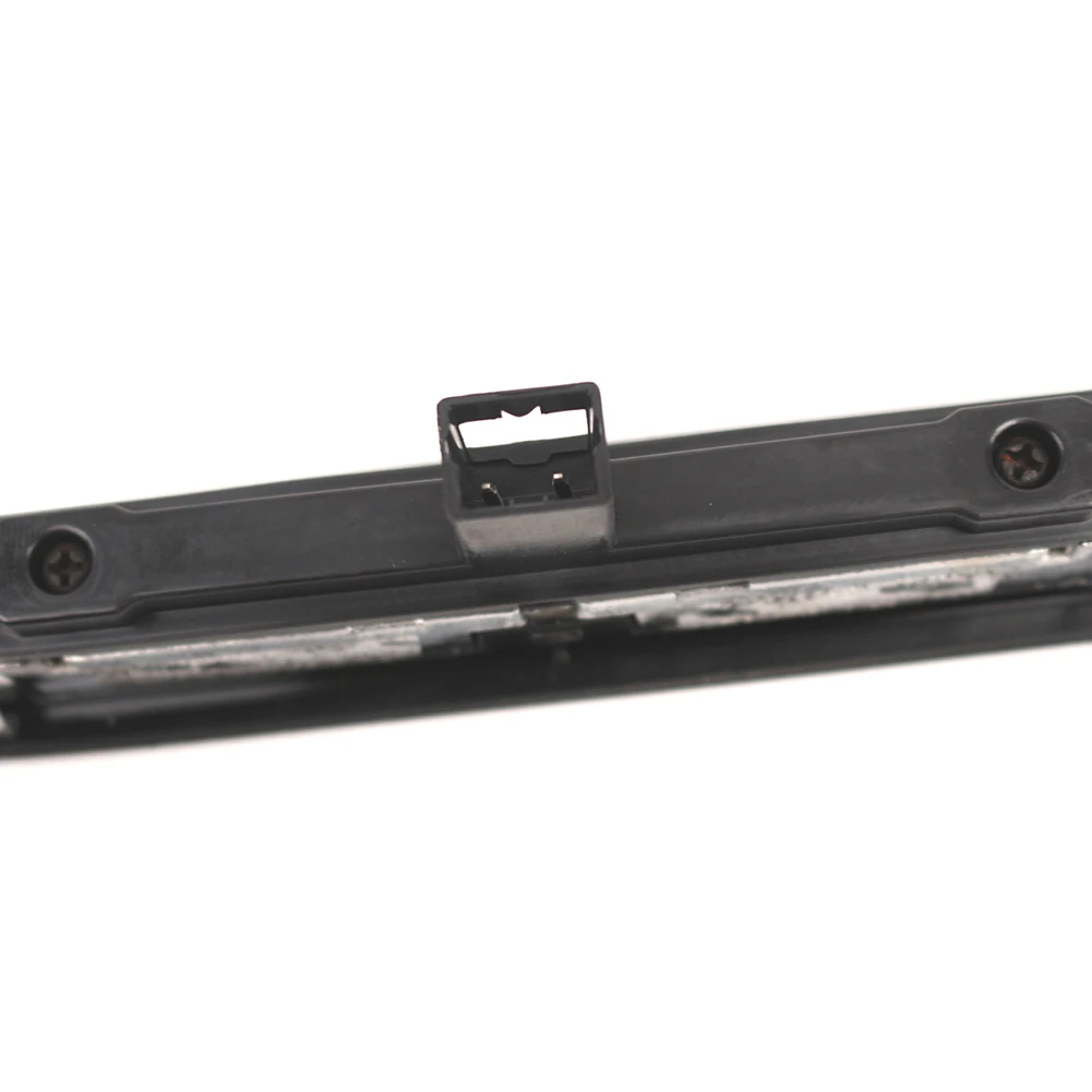 Third Brake Light Assembly for Fiat Grande Punto 2005 2012 Punto 2012 2018 Model Years with OEM 51974522 Fitment
Third Brake Light Assembly for Fiat Grande Punto 2005 2012 Punto 2012 2018 Model Years with OEM 51974522 Fitment