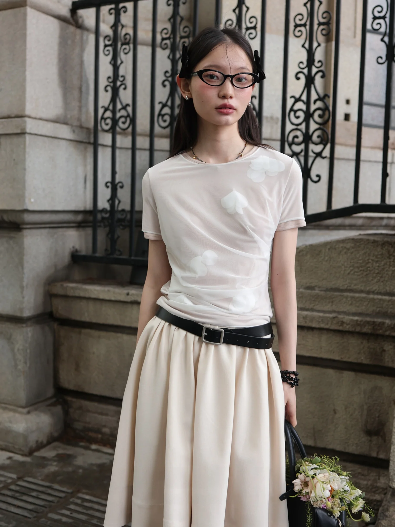 Superb Blend of Lenzing Wool Mixed Fabric Skin-friendly Breathable Double-layer round Ne Me Floral T-irt for Women
Superb Blend of Lenzing Wool Mixed Fabric Skin-friendly Breathable Double-layer round Ne Me Floral T-irt for Women