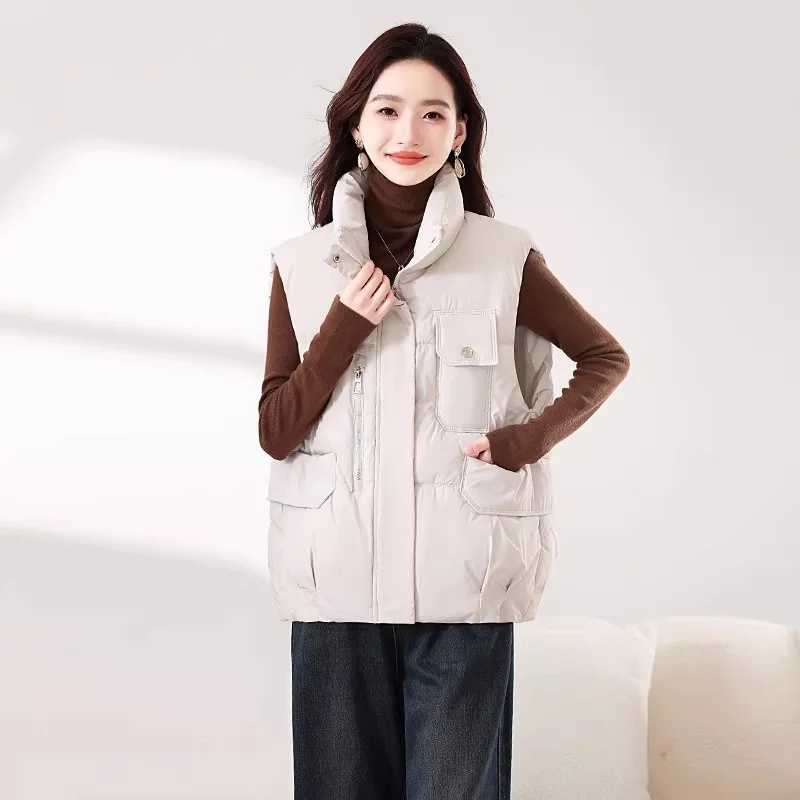 Женский хлопковый жилет в корейском стиле, свободный жилет без рукавов, осенне-зимний модный топ для многослойного образа, повседневная шикарная верхняя одежда
Женский хлопковый жилет в корейском стиле, свободный жилет без рукавов, осенне-зимний модный топ для многослойного образа, повседневная шикарная верхняя одежда