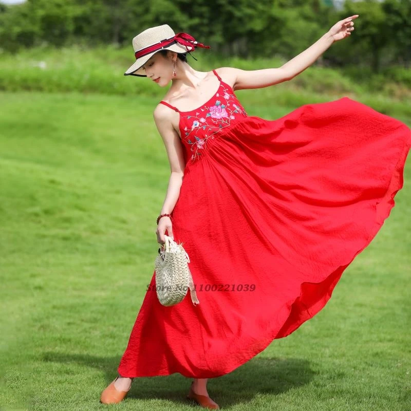 2025 chinese vintage dress flower embroidery a-line dress traditional sleeveless folk dress oriental elegant retro streetwear
2025 chinese vintage dress flower embroidery a-line dress traditional sleeveless folk dress oriental elegant retro streetwear
