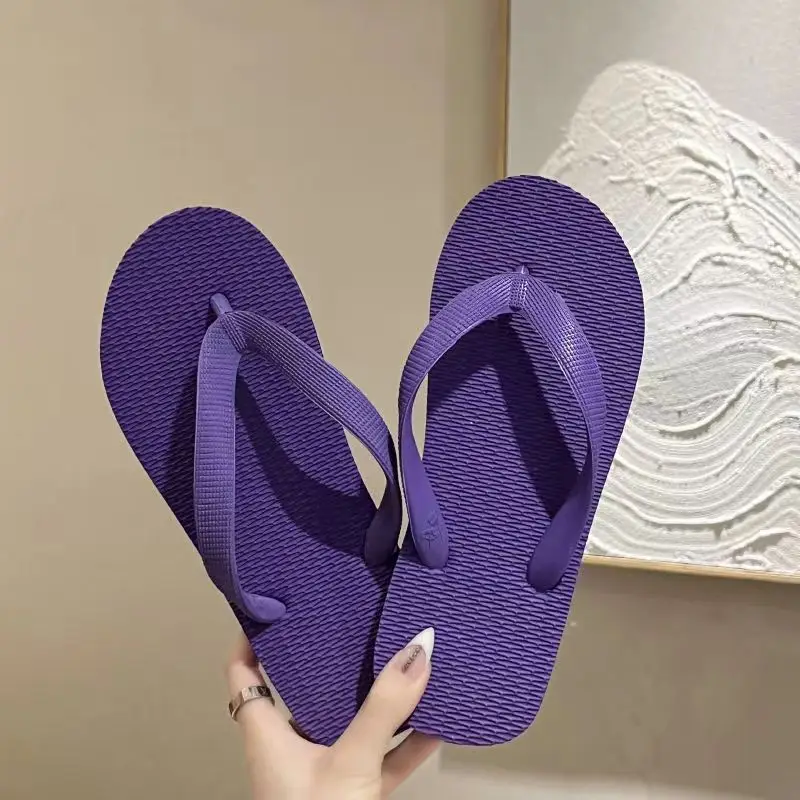 New Chinese-style Summer Classic Casual Outdoor Slippers with Rubber Flip-flops, Anti-slip for Both Indoor and Outdoor Beaches
New Chinese-style Summer Classic Casual Outdoor Slippers with Rubber Flip-flops, Anti-slip for Both Indoor and Outdoor Beaches