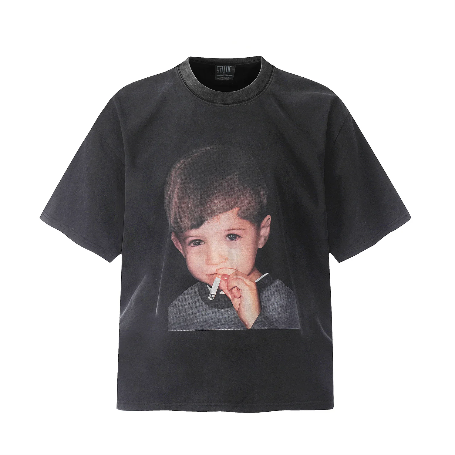 Vintage Saint of Michael European and American smoking boy portrait retro washed and worn short sleeved T-shirt
Vintage Saint of Michael European and American smoking boy portrait retro washed and worn short sleeved T-shirt