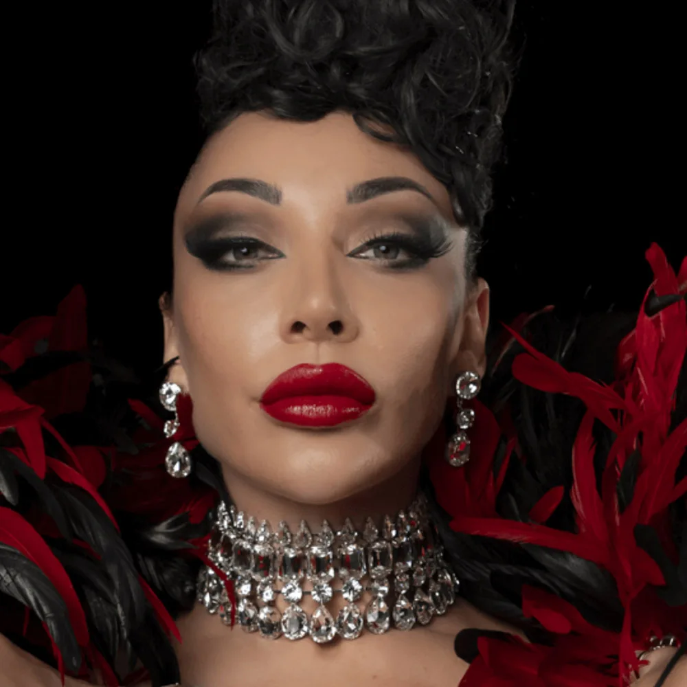 CUIER Women's Geometric Cutout Rhinestone Short Top Luxurious Crystal Fashion Show Exquisite 2026 Top Coat for Women
CUIER Women's Geometric Cutout Rhinestone Short Top Luxurious Crystal Fashion Show Exquisite 2026 Top Coat for Women