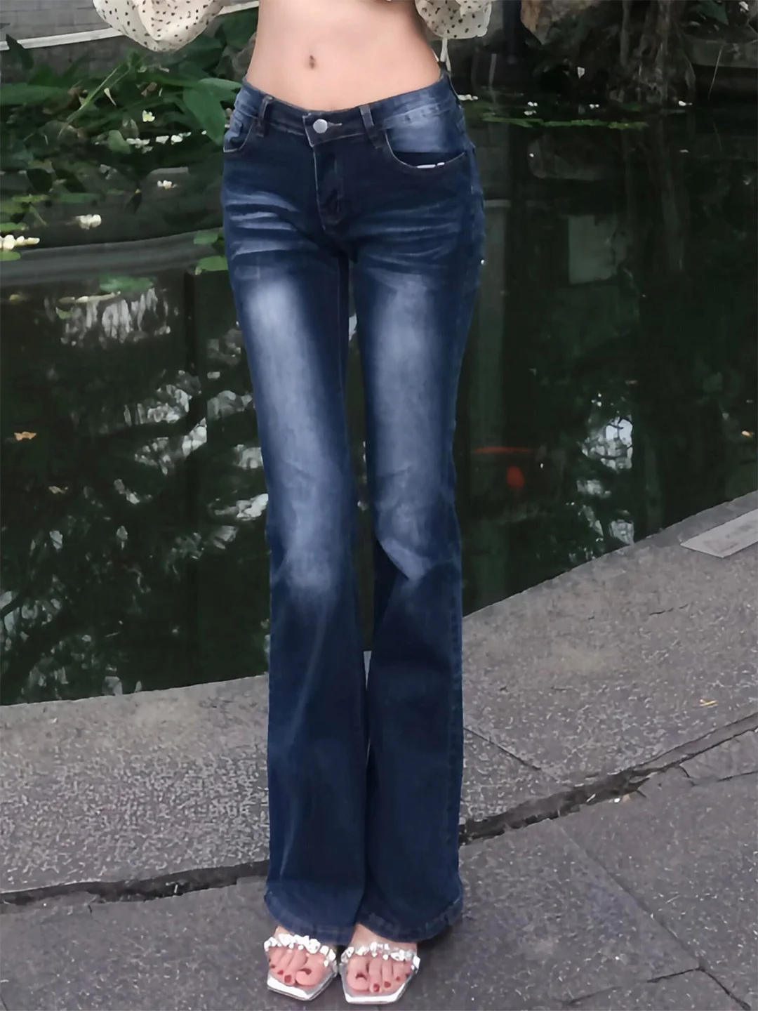 Slim Fit High Waist Bell Bottom Jeans Women's Summer 2026 Vintage Style Narrow Version Thin Floor Length Casual Denim Pants
Slim Fit High Waist Bell Bottom Jeans Women's Summer 2026 Vintage Style Narrow Version Thin Floor Length Casual Denim Pants