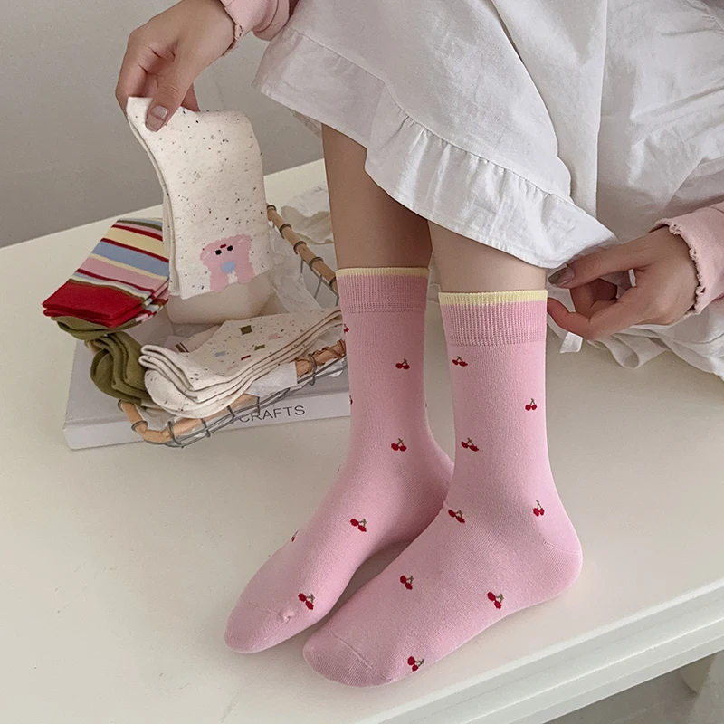 Cute Socks For Women Novelties New Autumn Casual Korean Socks Female Cartoon Socks Fashion Striped Comfortable Breathable Comfy 
Cute Socks For Women Novelties New Autumn Casual Korean Socks Female Cartoon Socks Fashion Striped Comfortable Breathable Comfy
