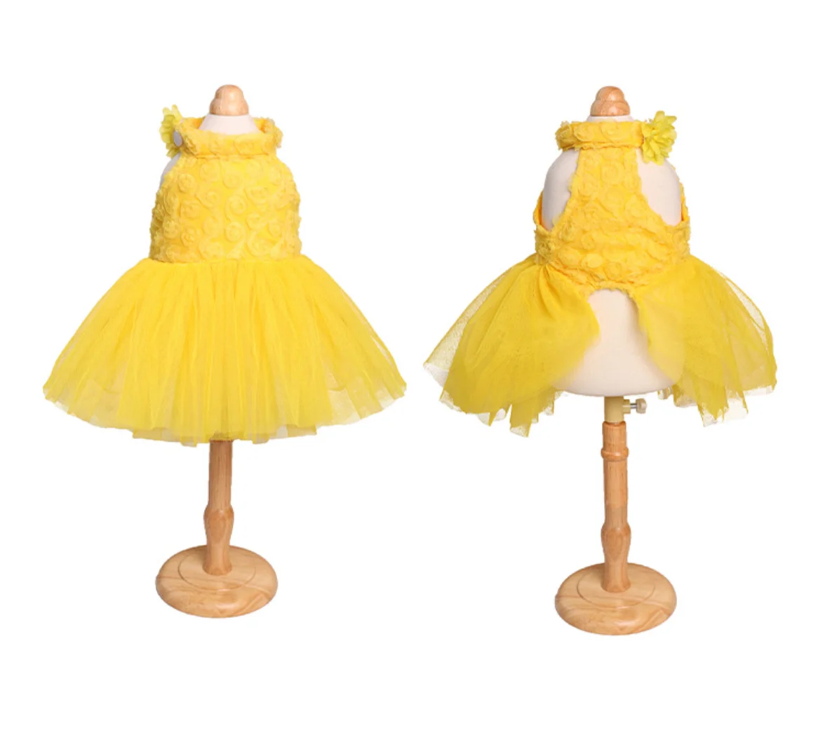 Judy Hopps Inspired Yellow Rose Pet Dress | Tulle Flower Dog Princess Gown for Small Dog
Judy Hopps Inspired Yellow Rose Pet Dress | Tulle Flower Dog Princess Gown for Small Dog