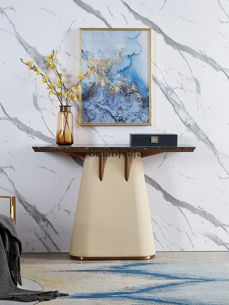 Natural marble entrance table against the wall, very simple, Italian light luxury
Natural marble entrance table against the wall, very simple, Italian light luxury