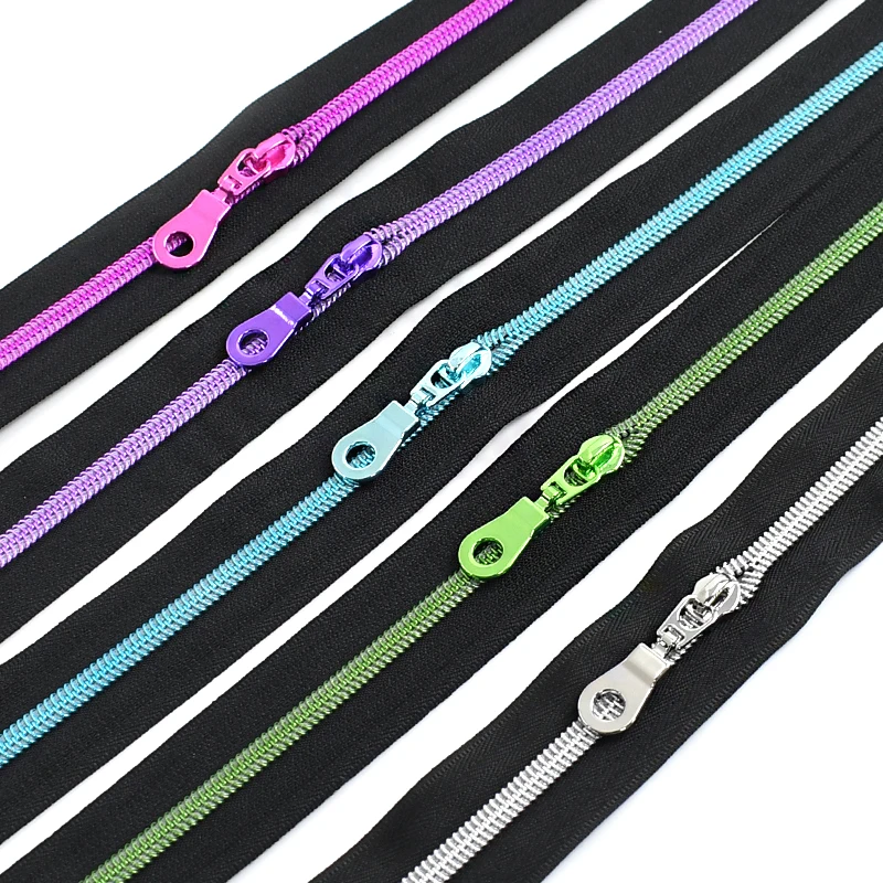 1-5M Meetee 5# Nylon Zippers Tape+Sewing Zipper Puller Bag Wallet Decor Zips Head Shoes Luggage Zip Coil DIY Tailor Accessories
1-5M Meetee 5# Nylon Zippers Tape+Sewing Zipper Puller Bag Wallet Decor Zips Head Shoes Luggage Zip Coil DIY Tailor Accessories