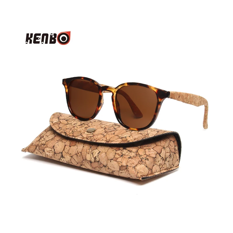 Square Polarized Wooden Grain Sunglasses Men Women Fashion Wood Sun Glasses Design UV400 Bamboo Grain Eyewear With Gold Case
Square Polarized Wooden Grain Sunglasses Men Women Fashion Wood Sun Glasses Design UV400 Bamboo Grain Eyewear With Gold Case