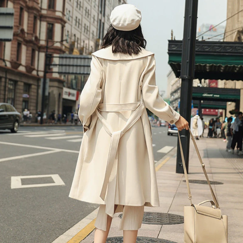 Peter Pan Collar Trench Women Windproof Coats Temper Elegant Vintage Aesthetics Пальто Minimalist Lace Up Clothing British Chic
Peter Pan Collar Trench Women Windproof Coats Temper Elegant Vintage Aesthetics Пальто Minimalist Lace Up Clothing British Chic