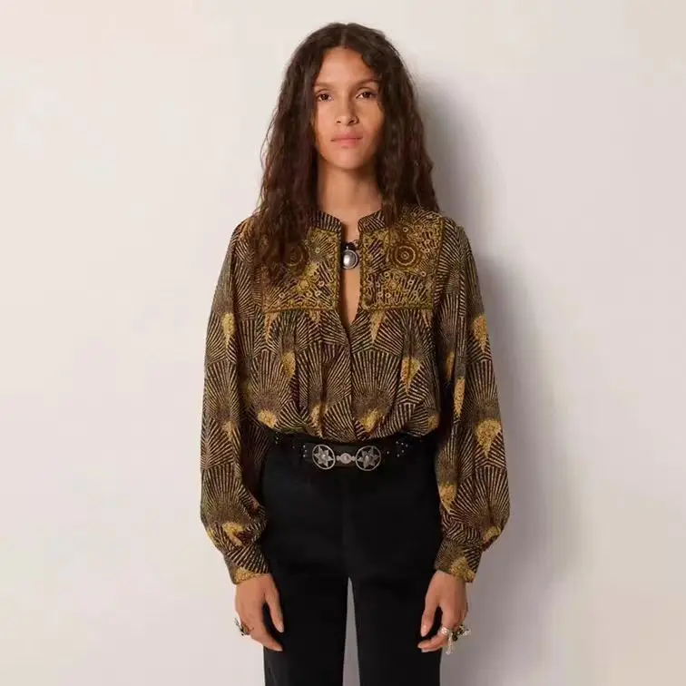 【Gift Free】2025 Autumn Winter Fashion Vintage Floral Leaf Print Embroidered Round Neck Blouse for Women
【Gift Free】2025 Autumn Winter Fashion Vintage Floral Leaf Print Embroidered Round Neck Blouse for Women