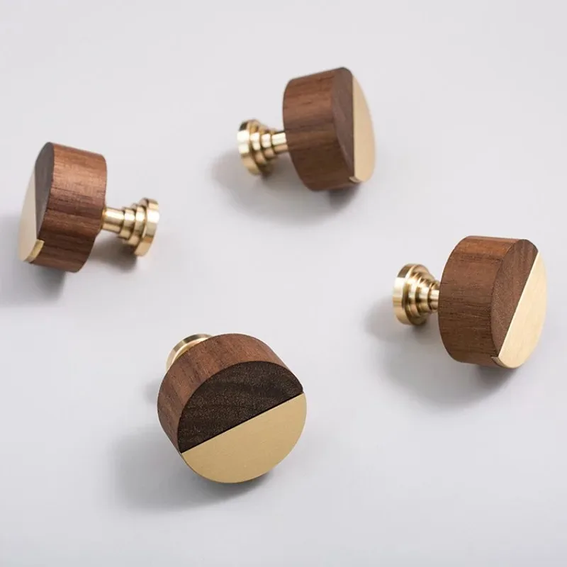 Walnut Brass Hardware Furniture Handles Nordic Kitchen Cupboard Wardrobe Pull Dresser Wine Bar Drawer Shoe Cabinet Door Knobs
Walnut Brass Hardware Furniture Handles Nordic Kitchen Cupboard Wardrobe Pull Dresser Wine Bar Drawer Shoe Cabinet Door Knobs