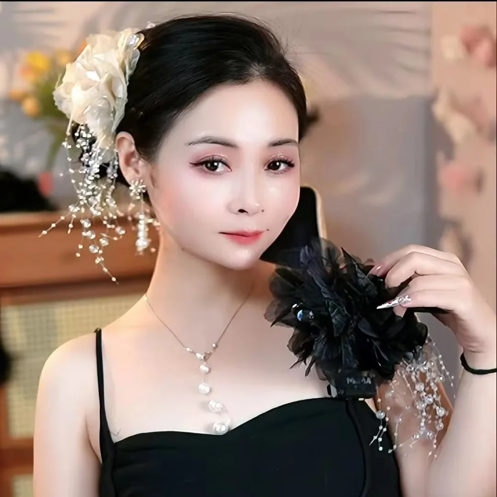 Elegant Luxury Flower Hair Clip Bubble Beads Sequins Grasping Clip Large Tassels Hair Claw Hair Accessories
Elegant Luxury Flower Hair Clip Bubble Beads Sequins Grasping Clip Large Tassels Hair Claw Hair Accessories