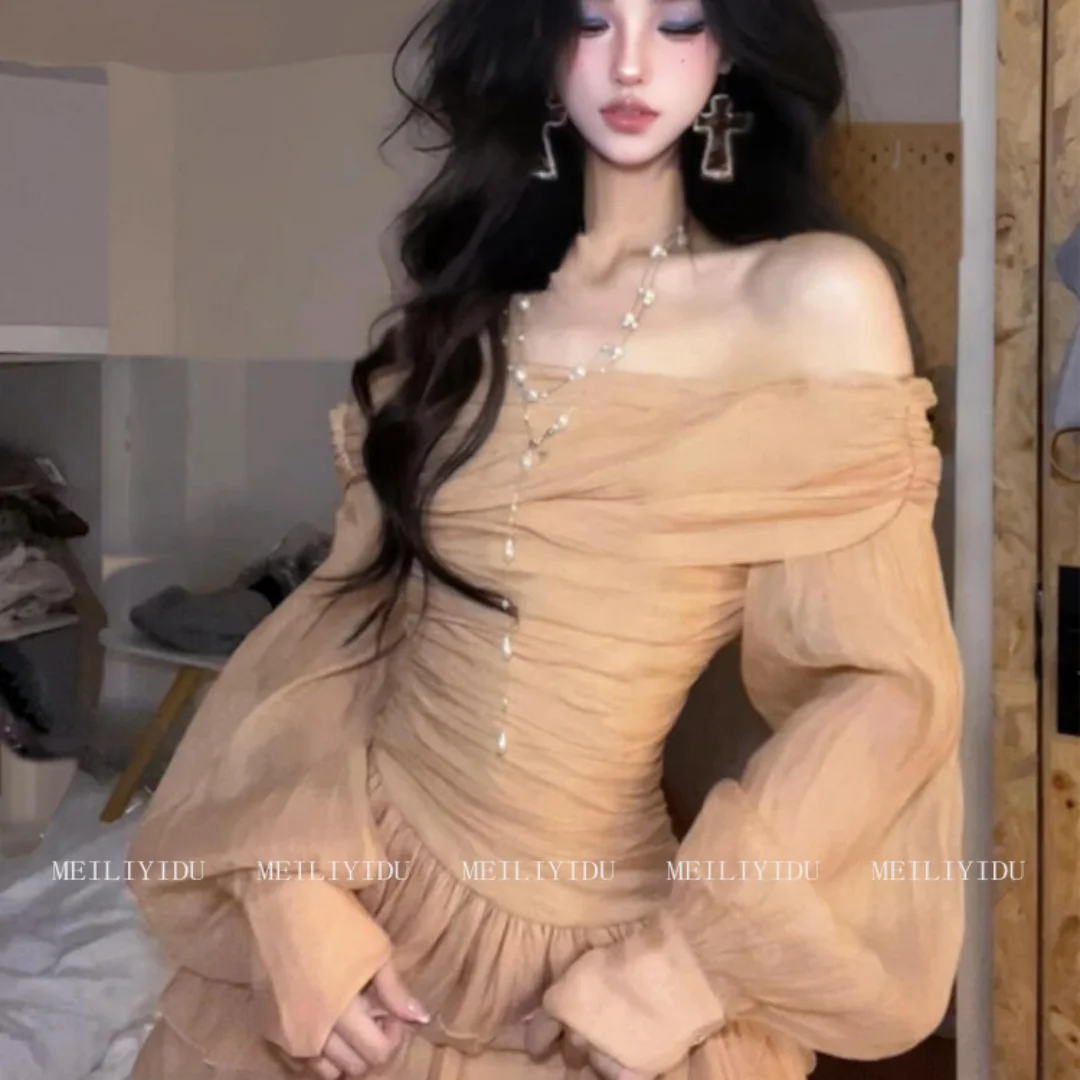 2026 Spring New Plus Size French Pure Desire Mini Dress Off Shoulder Ruched One Neck Slim Waist Elegant Short Dress for Ladies
2026 Spring New Plus Size French Pure Desire Mini Dress Off Shoulder Ruched One Neck Slim Waist Elegant Short Dress for Ladies