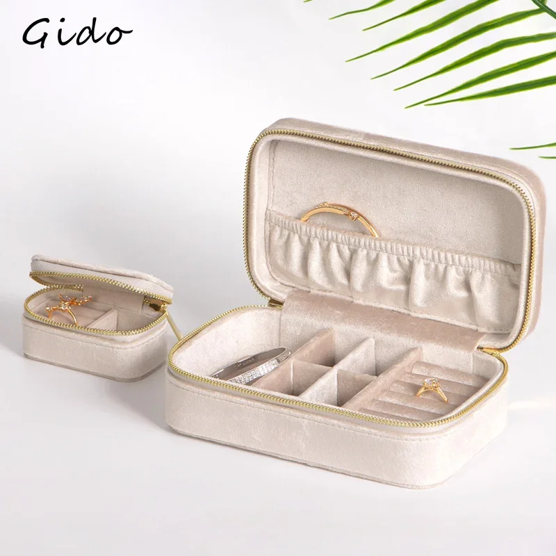 Jewelry Travel Organizer for Women Girls Velvet Jewelry Box Pedant Ring Storage Organizer Bracelet Necklace Case
Jewelry Travel Organizer for Women Girls Velvet Jewelry Box Pedant Ring Storage Organizer Bracelet Necklace Case