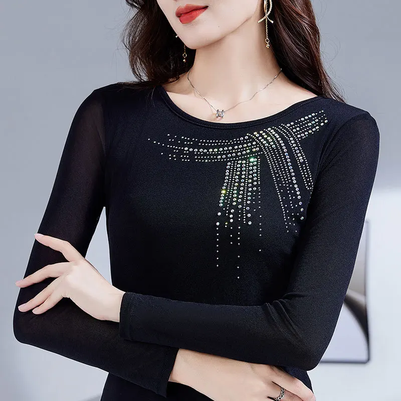 M-4XL New 2024 Autumn Winter Long Sleeved Cotton T-Shirt Fashion Hot Drilling Solid Color Women's Tops Tees
M-4XL New 2024 Autumn Winter Long Sleeved Cotton T-Shirt Fashion Hot Drilling Solid Color Women's Tops Tees