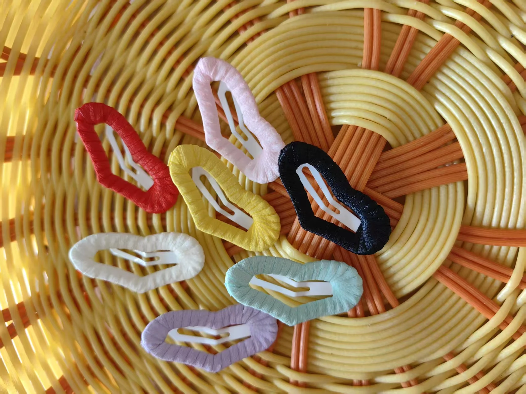 10pcs New Pet BB Clip 3.5cm Love Clip Yorkshire Hairpin Dog hairpin Cute Hairpin Handmade
10pcs New Pet BB Clip 3.5cm Love Clip Yorkshire Hairpin Dog hairpin Cute Hairpin Handmade