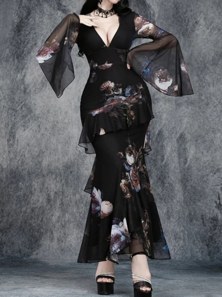 2026 New Vintage Dark Halloween Ruffled Detail Flare Sleeve Maxi Dress Y2K Gothic Women Outfits Floral Print Mesh V-Neck Dresses
2026 New Vintage Dark Halloween Ruffled Detail Flare Sleeve Maxi Dress Y2K Gothic Women Outfits Floral Print Mesh V-Neck Dresses