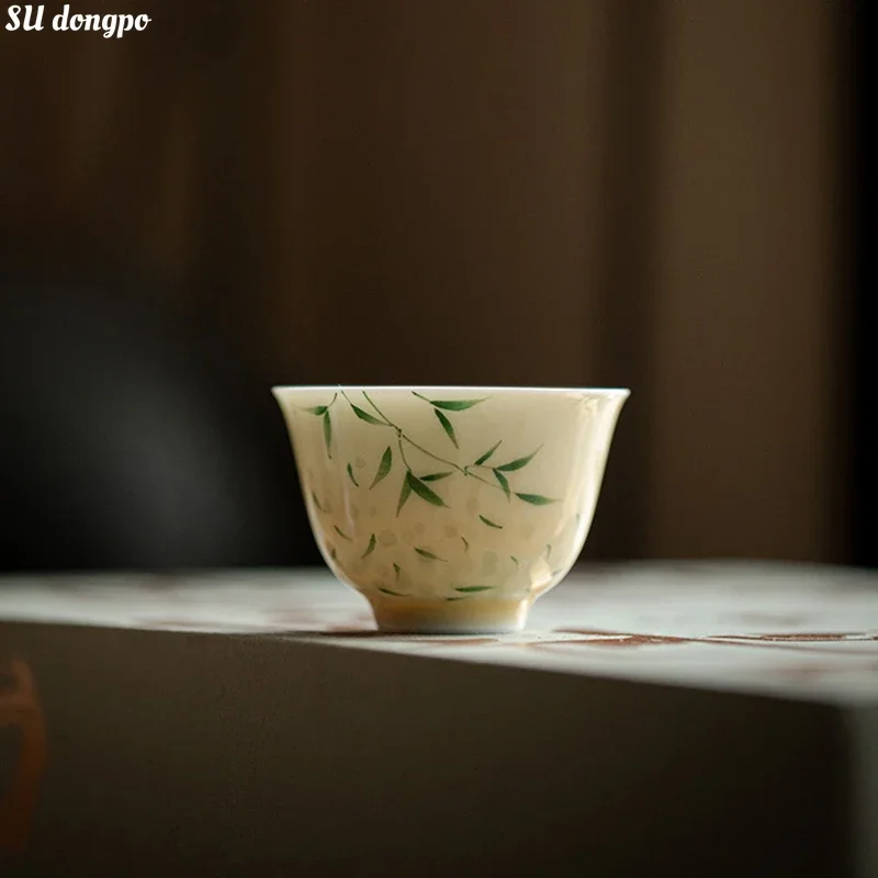 Small Porcelain Hand-painted Bamboo Underglaze Colored Tea Cups Yellow Literati Drinking Tea Cups for Tea Ceremony
Small Porcelain Hand-painted Bamboo Underglaze Colored Tea Cups Yellow Literati Drinking Tea Cups for Tea Ceremony