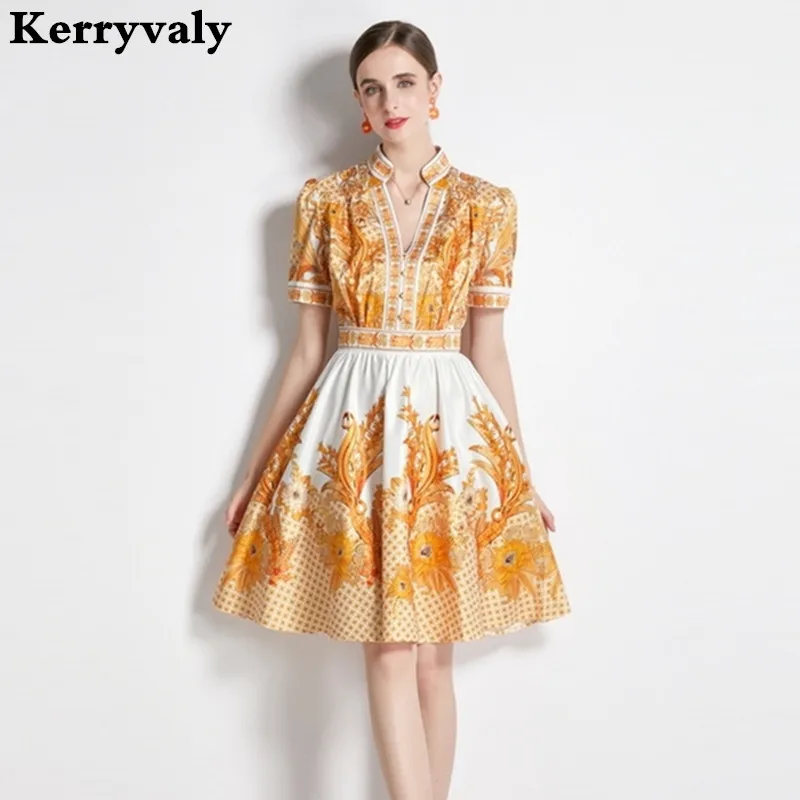 French V-neck Printed Yellow Midi Dress for Women Vestito Donna Estate 2022 Taglie Forti платье женское летнее K5026
French V-neck Printed Yellow Midi Dress for Women Vestito Donna Estate 2022 Taglie Forti платье женское летнее K5026