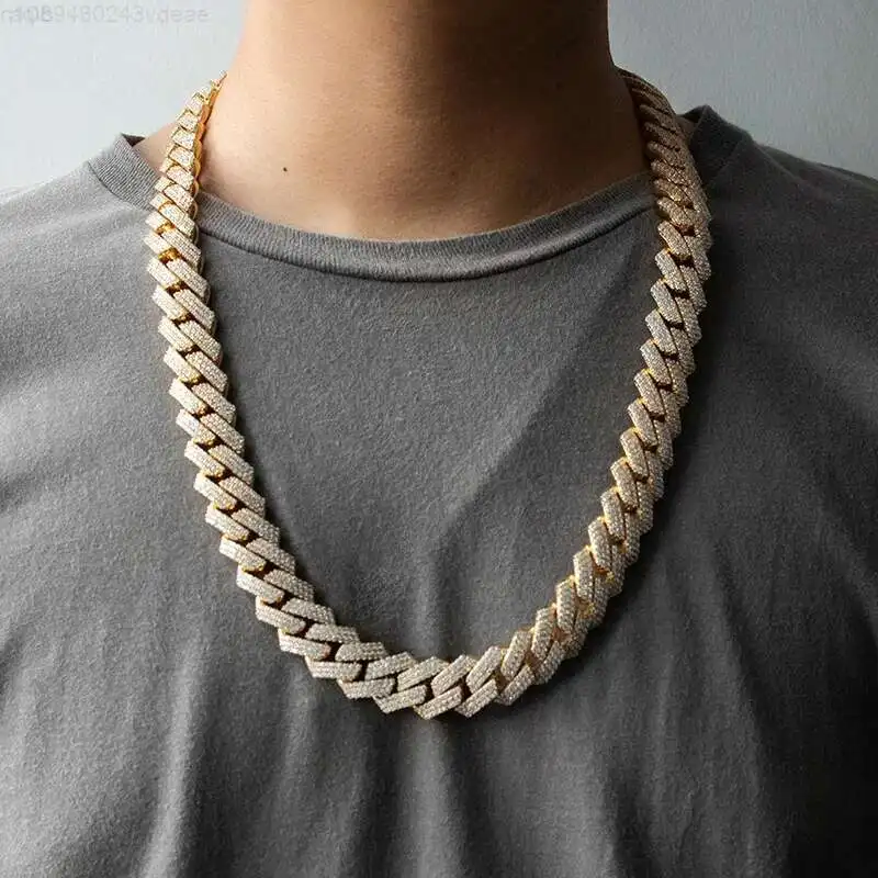 500 Gram Gold Plated S925 Sterling Silver 18mm Three Rows Ice Out Vvs Moissanite Cuban Link Chain
500 Gram Gold Plated S925 Sterling Silver 18mm Three Rows Ice Out Vvs Moissanite Cuban Link Chain