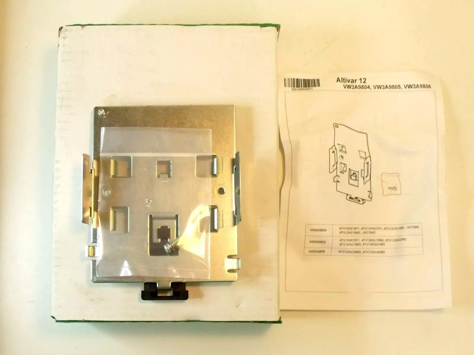 Brand New VW3A9804 VW3A9805 One Year Warranty
Brand New VW3A9804 VW3A9805 One Year Warranty