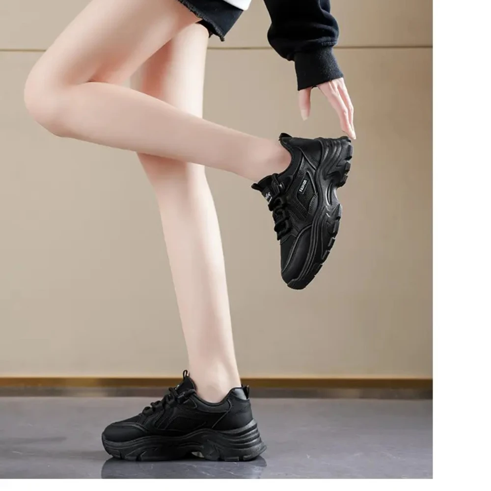 Comfortable, breathable, versatile, fashionable, trendy, sports and leisure dad and women's shoes
Comfortable, breathable, versatile, fashionable, trendy, sports and leisure dad and women's shoes