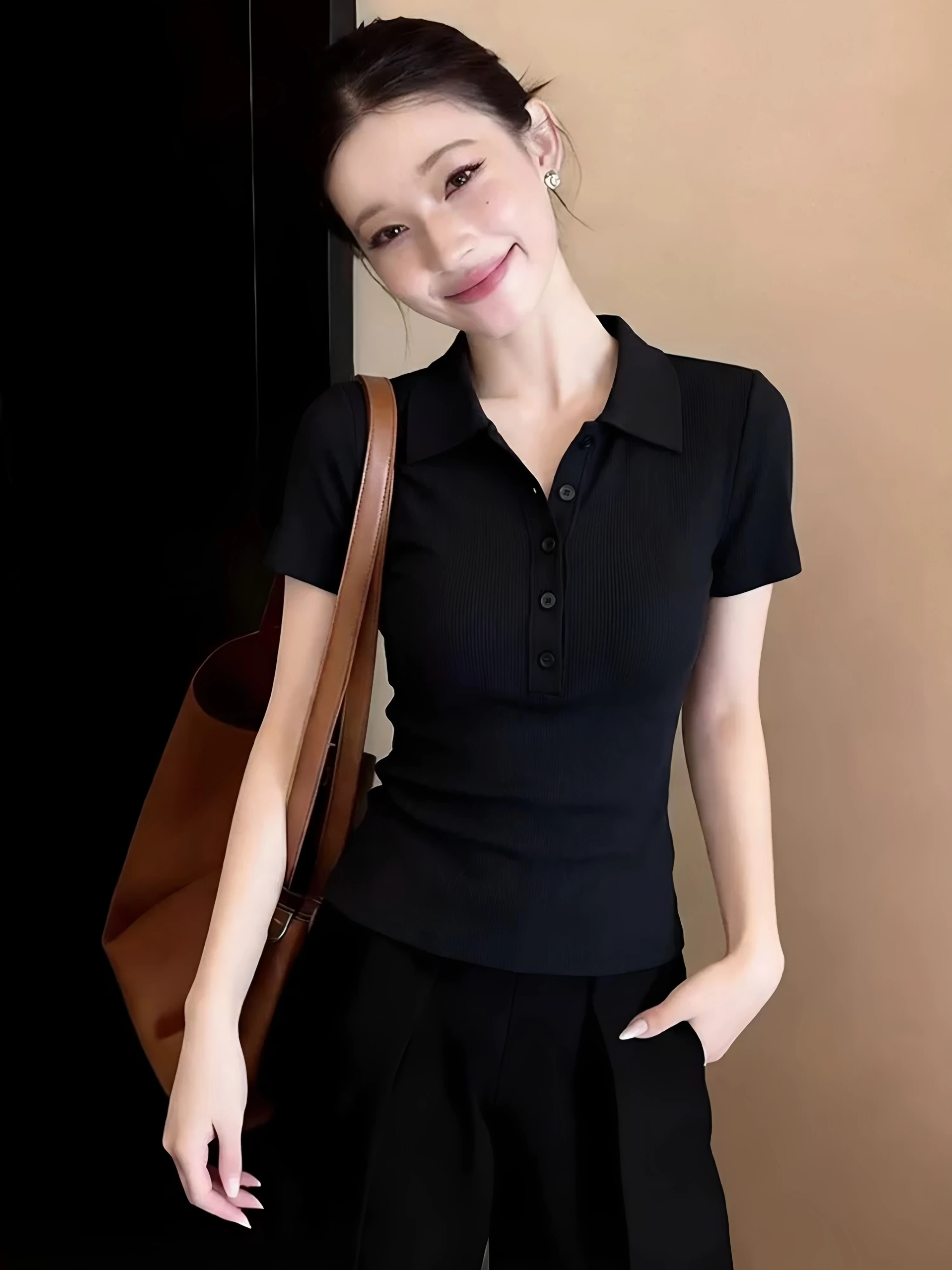 95 Cotton Collar Short Sleeve T-Shirt Women Early Spring Summer plus Size Slimming Shoulder Appropriate Top
95 Cotton Collar Short Sleeve T-Shirt Women Early Spring Summer plus Size Slimming Shoulder Appropriate Top