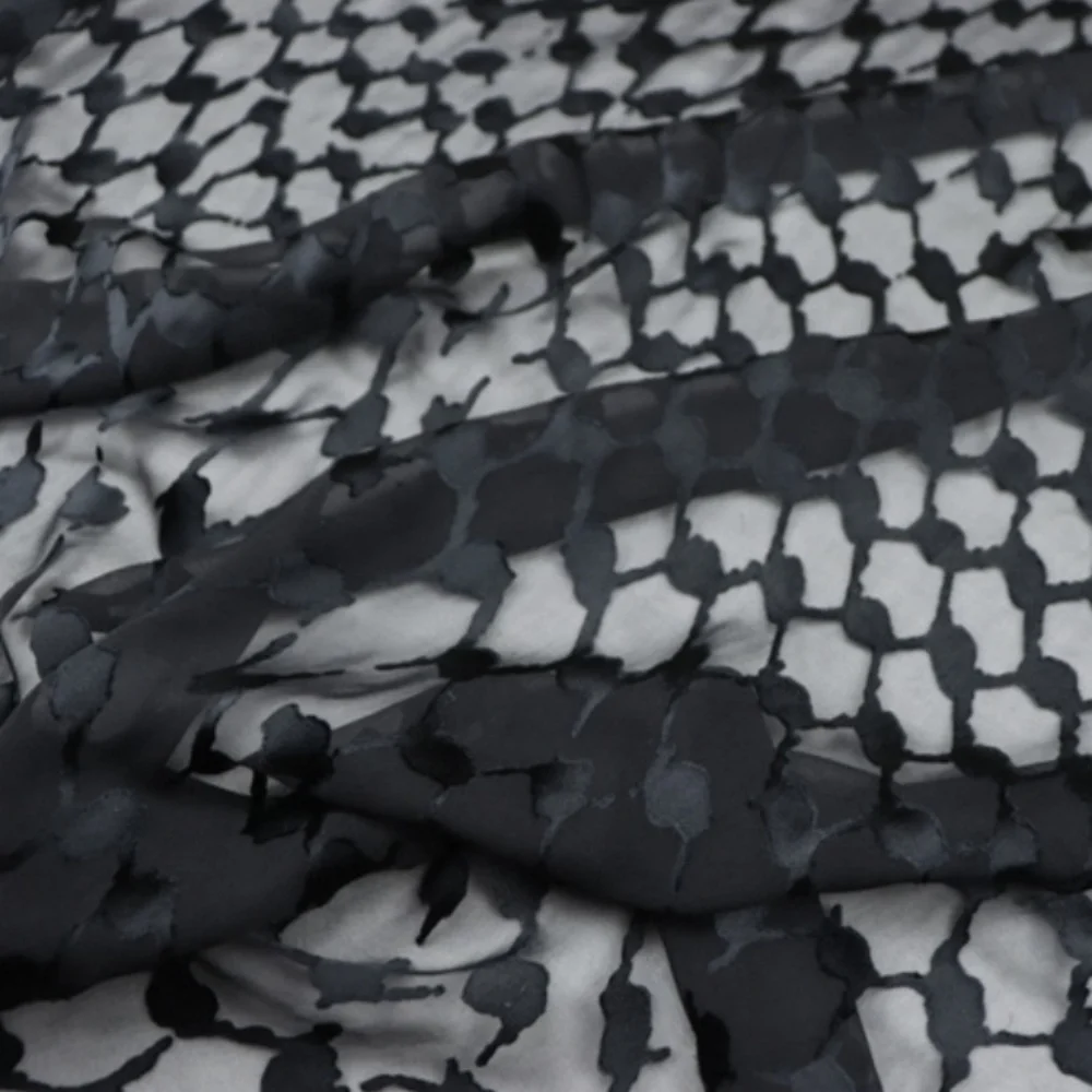 Newest Black Grid Gorgeous Wonderful Silk Burn Out Fabric with Breathable Feeling Popular for Garment Clothing Dress
Newest Black Grid Gorgeous Wonderful Silk Burn Out Fabric with Breathable Feeling Popular for Garment Clothing Dress