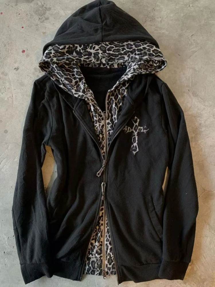 Autumn Subculture Y2k Leopard Print Patchwork Hoodie New Hot Girl Fake Two Piece Tops 2025 High Street Vintage Long Sleeve Coat
Autumn Subculture Y2k Leopard Print Patchwork Hoodie New Hot Girl Fake Two Piece Tops 2025 High Street Vintage Long Sleeve Coat