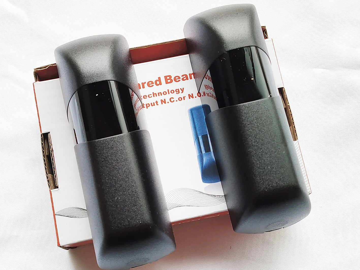 2 units 15M Automated Gate Safe Infrared Sensor swing sliding garage Gate Door Safety Infrared Photocells
2 units 15M Automated Gate Safe Infrared Sensor swing sliding garage Gate Door Safety Infrared Photocells