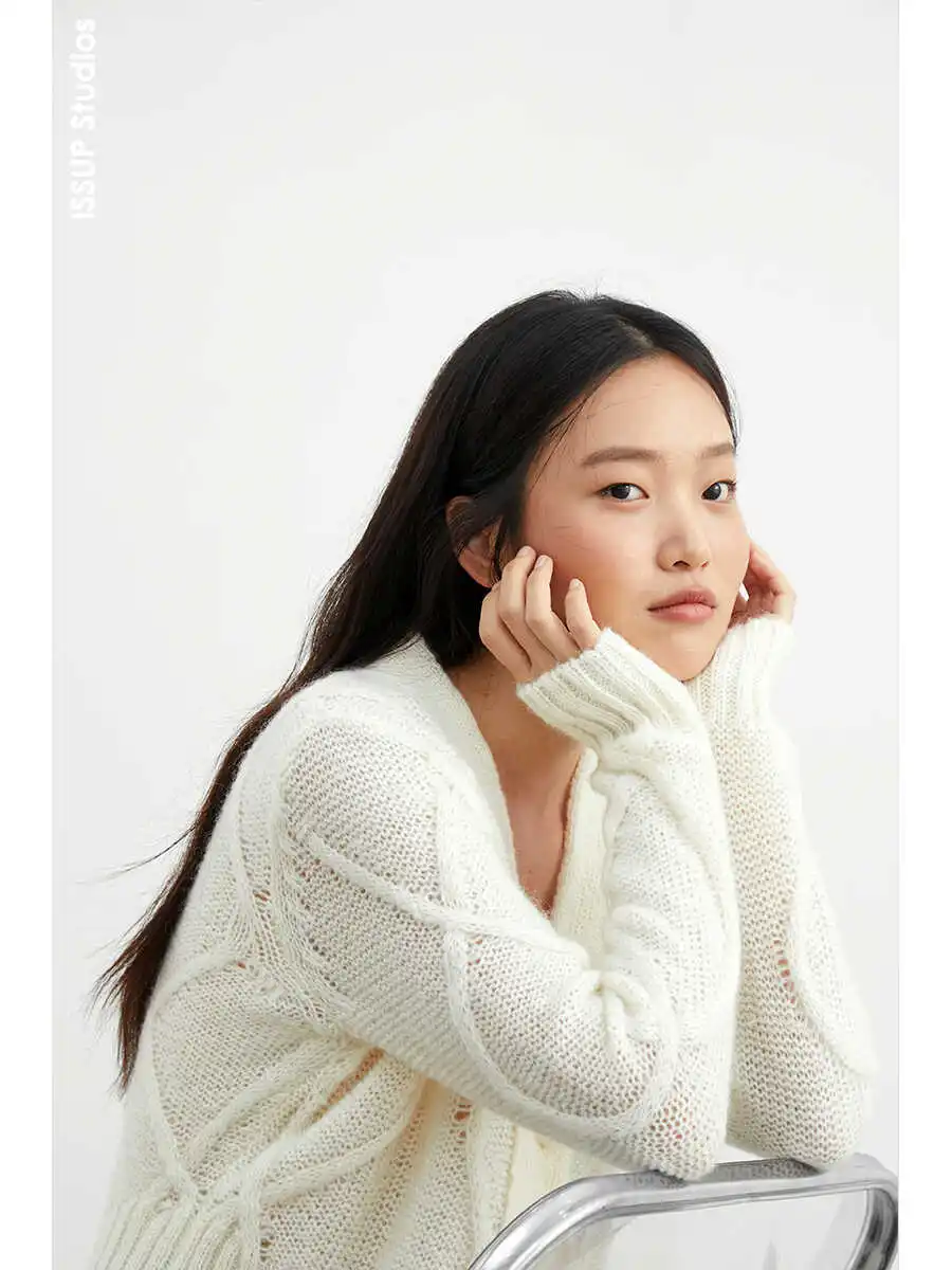 Вязаный кардиган ISSUP Studios в винтажном стиле, с длинными рукавами, V-образным вырезом, женский шерстяной свитер с узором «косы», цвет молочный
Вязаный кардиган ISSUP Studios в винтажном стиле, с длинными рукавами, V-образным вырезом, женский шерстяной свитер с узором «косы», цвет молочный