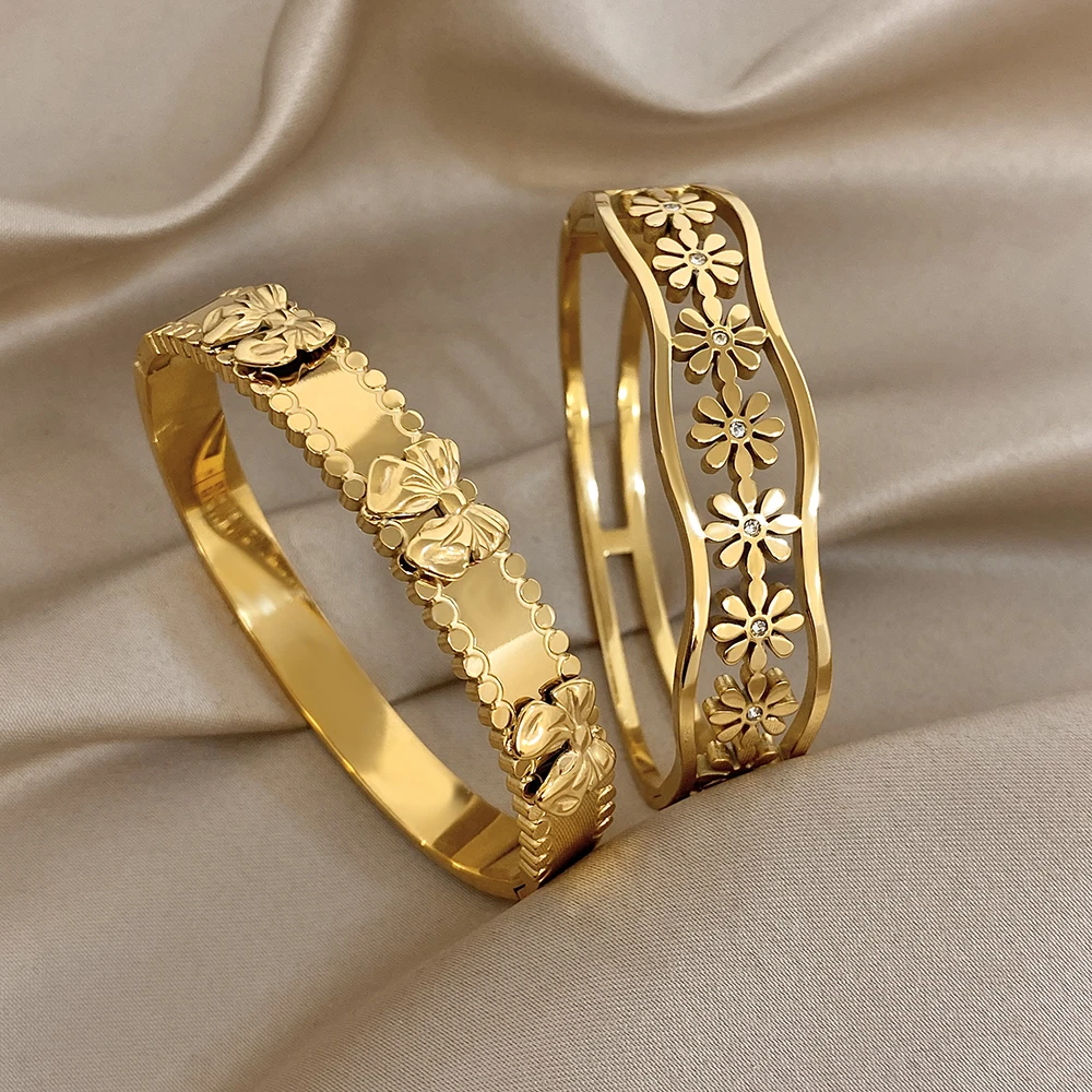 Freetry Vintage Golden Stainless Steel Chunky Wide Bangle Bracelet for Women Elegant Stackable Bowknot Flower Cuff Spring Bangle
Freetry Vintage Golden Stainless Steel Chunky Wide Bangle Bracelet for Women Elegant Stackable Bowknot Flower Cuff Spring Bangle