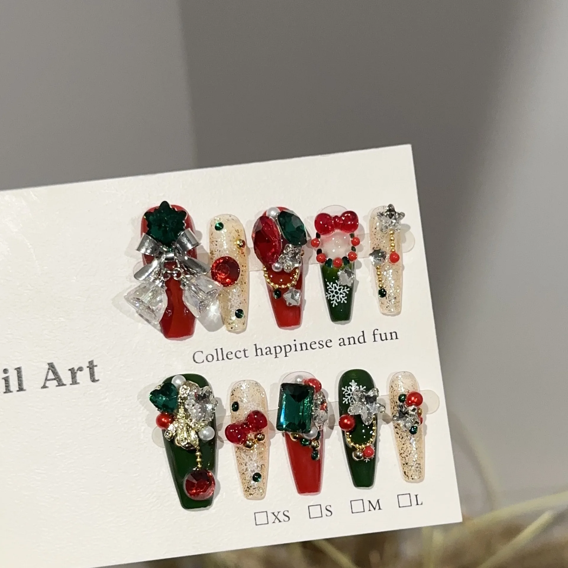 Christmas Red & Green Press-On Nails - Handmade Luxury Bell Decor Heavy-Duty False Nail Tips
Christmas Red & Green Press-On Nails - Handmade Luxury Bell Decor Heavy-Duty False Nail Tips