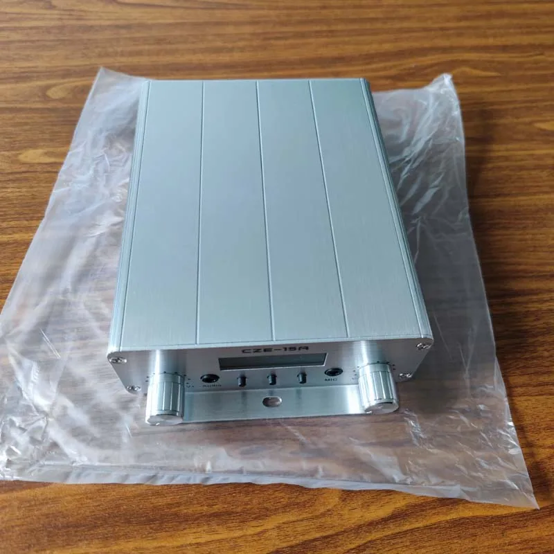 CZE-15A 15Watts Bluetooth input Audio Wireless Stereo PLL FM Transmitter Long Range Audio Station Broadcast Radio Station
CZE-15A 15Watts Bluetooth input Audio Wireless Stereo PLL FM Transmitter Long Range Audio Station Broadcast Radio Station