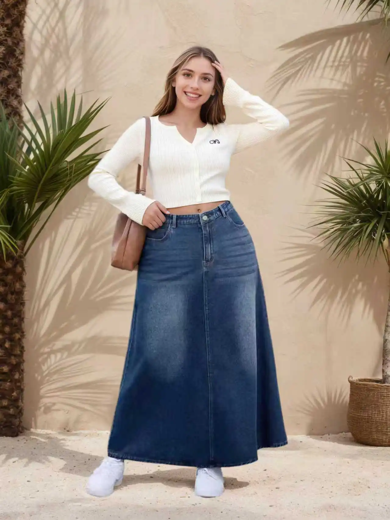 Длинная джинсовая юбка А-силуэта большого размера, повседневный осенне-зимний стиль.
Длинная джинсовая юбка А-силуэта большого размера, повседневный осенне-зимний стиль.