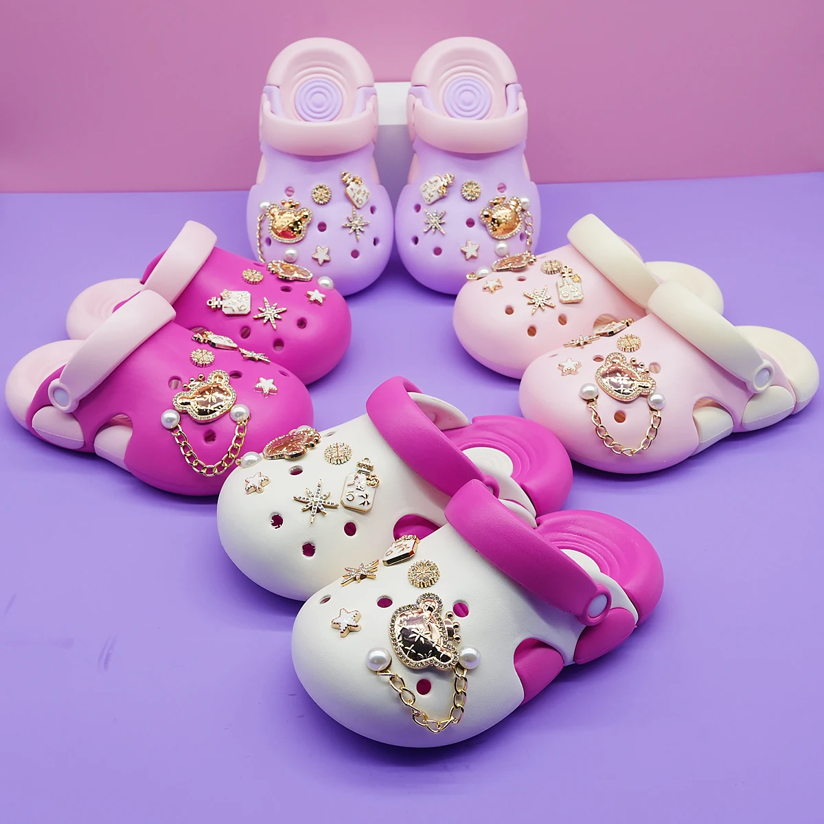 New Cartoon Crown Gold Bear Boys' and Girls' Clogs for Outdoor Wear, Fashionable and Non-Slip, Height-Increasing Closed-Toe Slippers 708
New Cartoon Crown Gold Bear Boys' and Girls' Clogs for Outdoor Wear, Fashionable and Non-Slip, Height-Increasing Closed-Toe Slippers 708