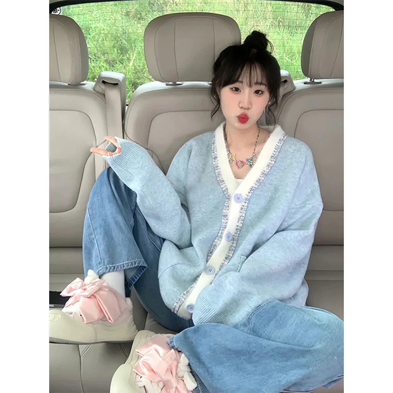 Women Autumn Winter Korean Fashion Button Solid Color V-neck Knitting Women Clothing All-match Appear Thin Loose Cardigan Sweate
Women Autumn Winter Korean Fashion Button Solid Color V-neck Knitting Women Clothing All-match Appear Thin Loose Cardigan Sweate
