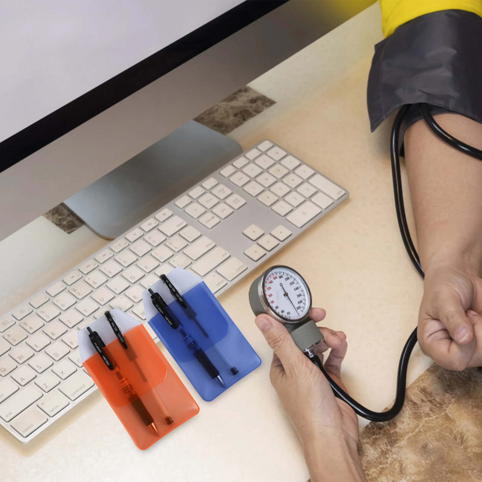 12Pcs PVC Pen Organizer Bags Leak-Proof Portable Pen Storage Pouch for Doctors Nurses Thicken Pens Organizing Bag
12Pcs PVC Pen Organizer Bags Leak-Proof Portable Pen Storage Pouch for Doctors Nurses Thicken Pens Organizing Bag