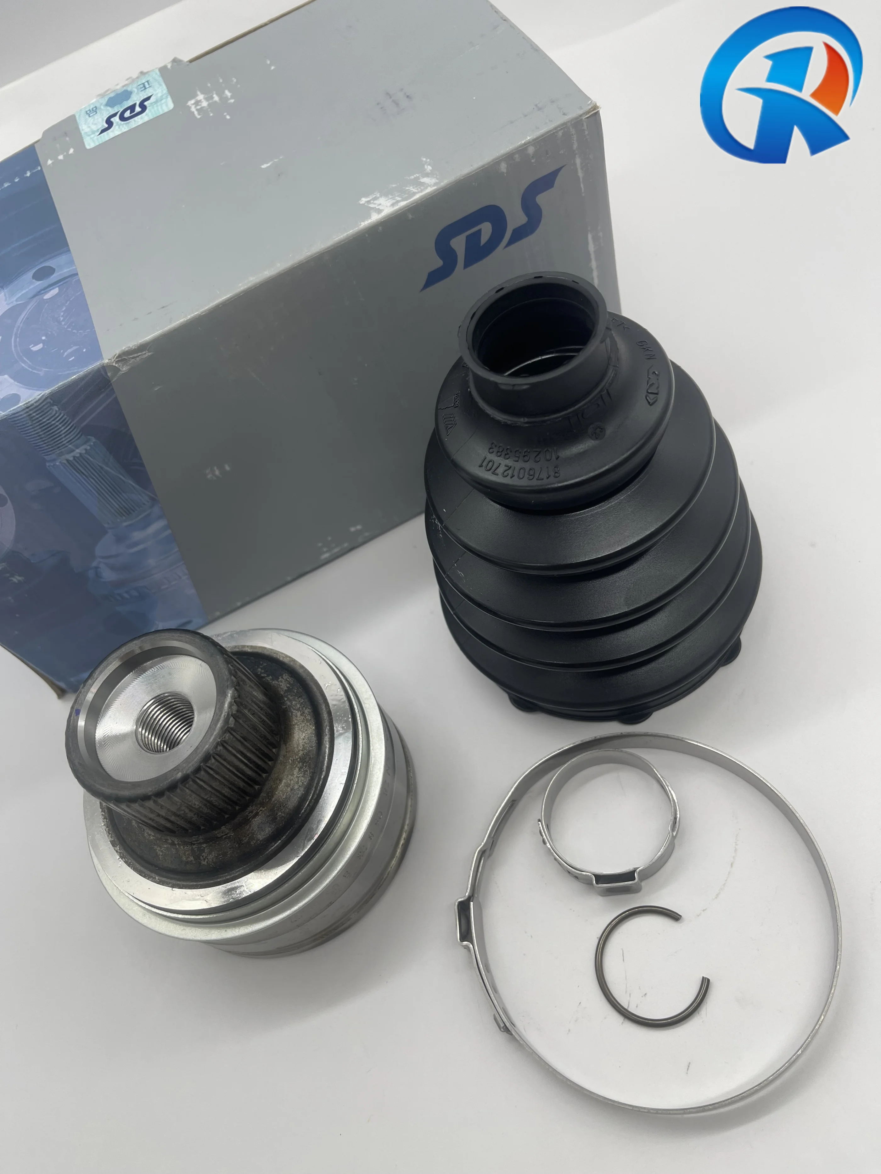 Шарнир SDS 8R0498099 CV Подходит для AUDI Q5 8RB 2,0 передняя внешняя передача от 08 до 17 C.V. SDS
Шарнир SDS 8R0498099 CV Подходит для AUDI Q5 8RB 2,0 передняя внешняя передача от 08 до 17 C.V. SDS