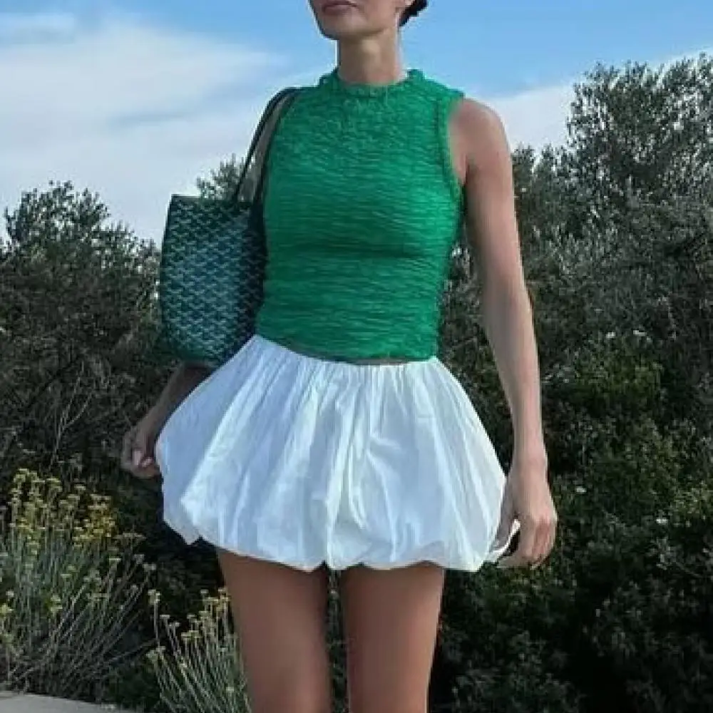 Sexy Solid Color Elastic Waist Pleated Mini Skirts for Woman Elegant A Line Ball Gown Skirts Summer Fashion New Woman Clothing
Sexy Solid Color Elastic Waist Pleated Mini Skirts for Woman Elegant A Line Ball Gown Skirts Summer Fashion New Woman Clothing