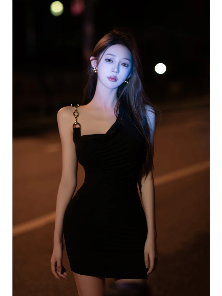 Chill Chic oulder Strap Dr Women's Sexy Waist Cinched ort Skirt Svel Bodycon Dr for Date in Summer Pure Color
Chill Chic oulder Strap Dr Women's Sexy Waist Cinched ort Skirt Svel Bodycon Dr for Date in Summer Pure Color