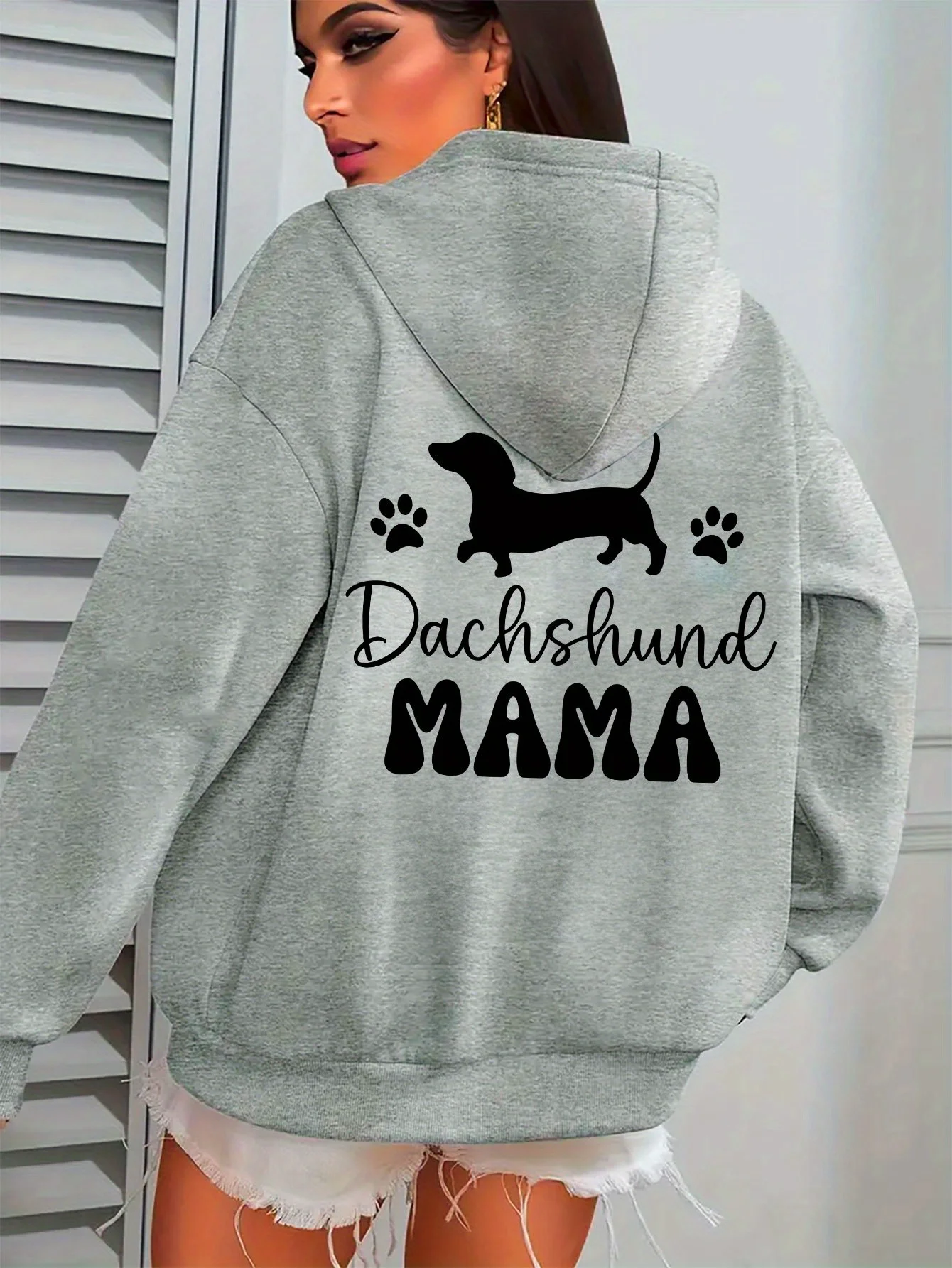 Женская толстовка с принтом «Такса Мама», забавная собака, одежда с круглым вырезом, модные мягкие осенние толстовки с капюшоном и длинными рукавами
Женская толстовка с принтом «Такса Мама», забавная собака, одежда с круглым вырезом, модные мягкие осенние толстовки с капюшоном и длинными рукавами