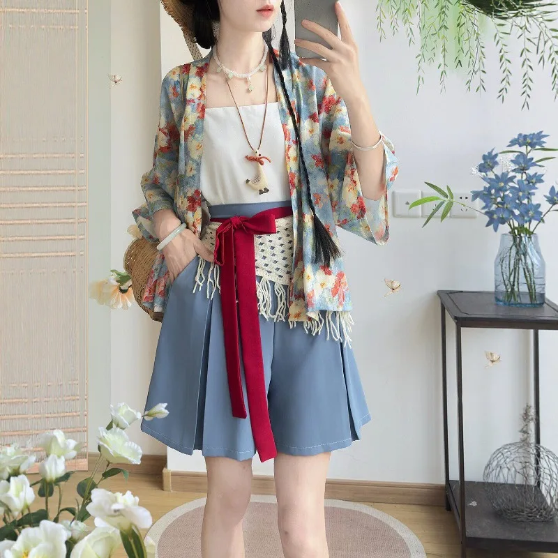 Hanfu women's new improved new Chinese raccoon dog sleeve short shirt Tang Yuezi daily commuter shorts Han elements
Hanfu women's new improved new Chinese raccoon dog sleeve short shirt Tang Yuezi daily commuter shorts Han elements