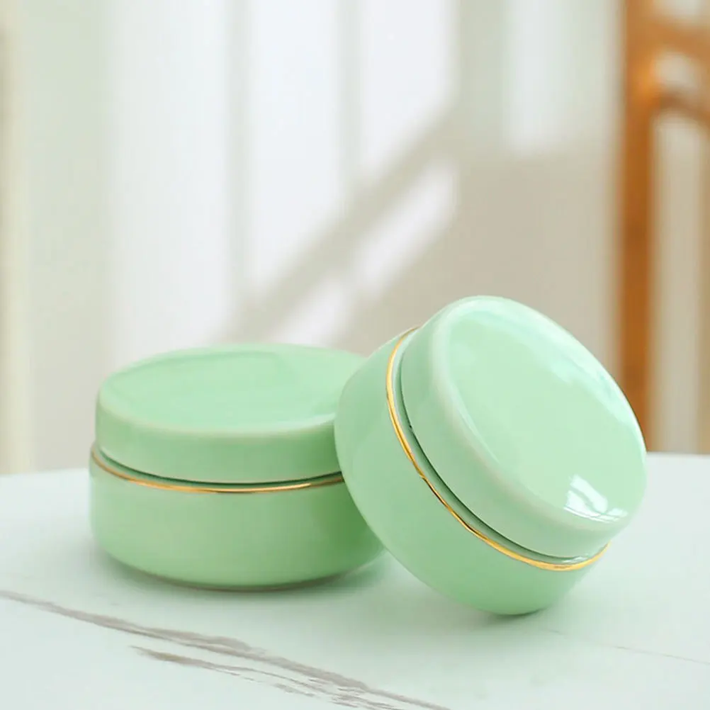2Pcs Mini Tea Canisters Ceramic Airtight Jar Portable Balm Holder Container for Lip Balm Face Cream Powder Use
2Pcs Mini Tea Canisters Ceramic Airtight Jar Portable Balm Holder Container for Lip Balm Face Cream Powder Use