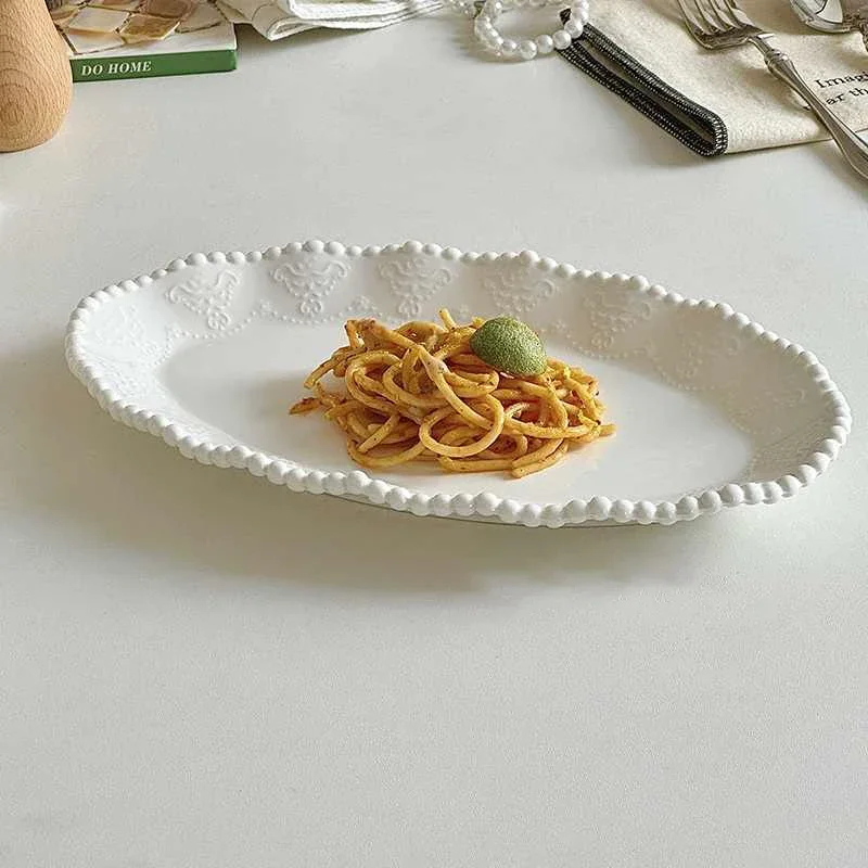 Lace Embossed Oval Plate Ceramic Spaghetti Dish Delicate White Dessert Plates Household Fish Tray Kitchen Tableware 28cm
Lace Embossed Oval Plate Ceramic Spaghetti Dish Delicate White Dessert Plates Household Fish Tray Kitchen Tableware 28cm