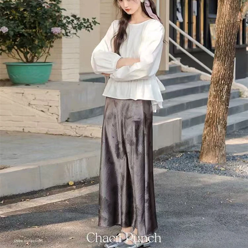 Temperament Vintage Tie Dye Midi Skirt Spring 2025 New A-line Long Skirt Satin Printed Elastic Waistband Mid Length Skirt
Temperament Vintage Tie Dye Midi Skirt Spring 2025 New A-line Long Skirt Satin Printed Elastic Waistband Mid Length Skirt