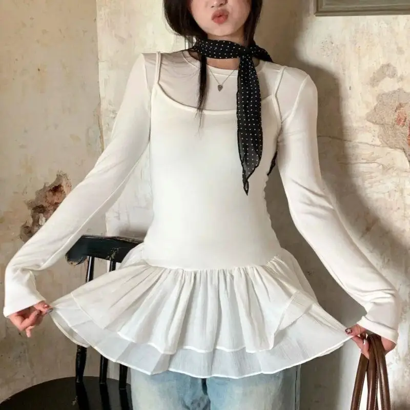 Chic Y2K Korea Vest Top With Ruffles Double Layer Skirt Sweet Ballet Style White Tank Tops Harajuku Camisole Dress Cropped Top
Chic Y2K Korea Vest Top With Ruffles Double Layer Skirt Sweet Ballet Style White Tank Tops Harajuku Camisole Dress Cropped Top